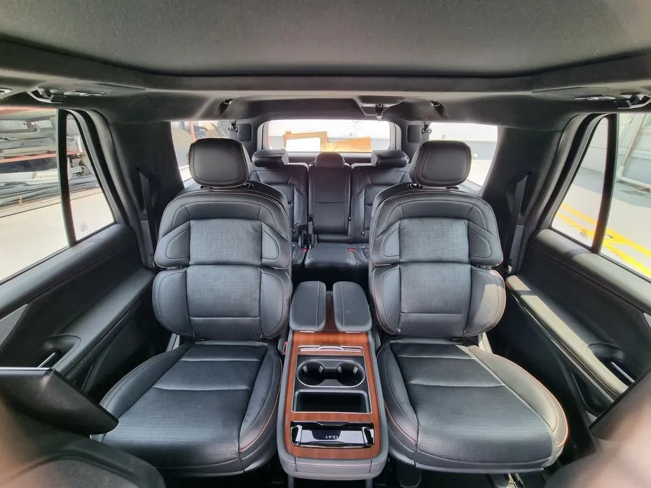 Lincoln Navigator 2026 из KR, фото 2