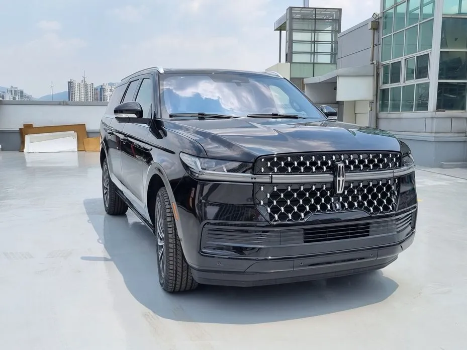 Lincoln Navigator 2026 из KR, фото 5