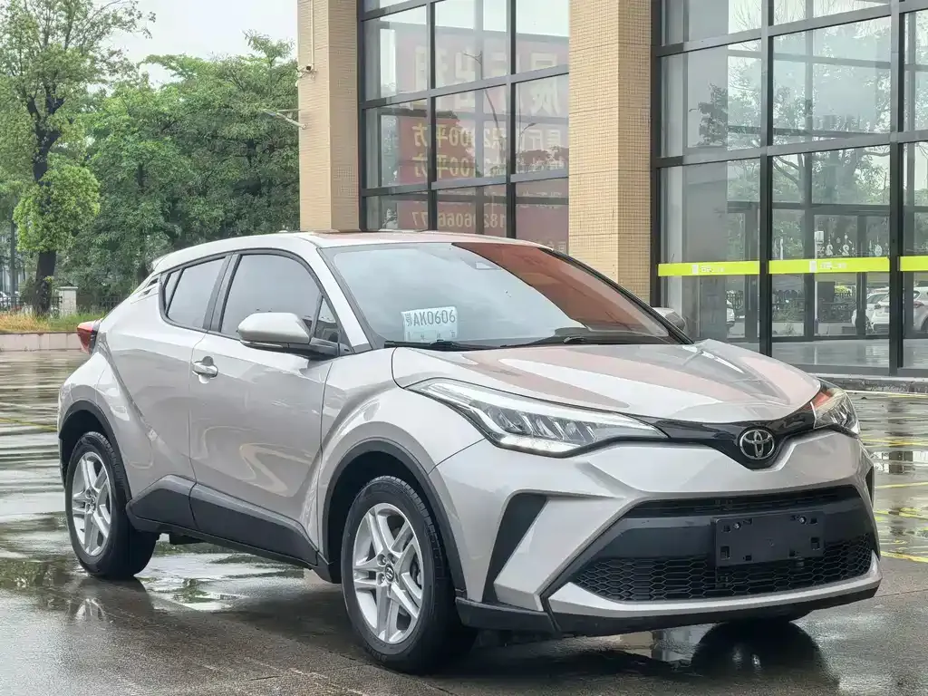 Toyota C-HR — фото 5