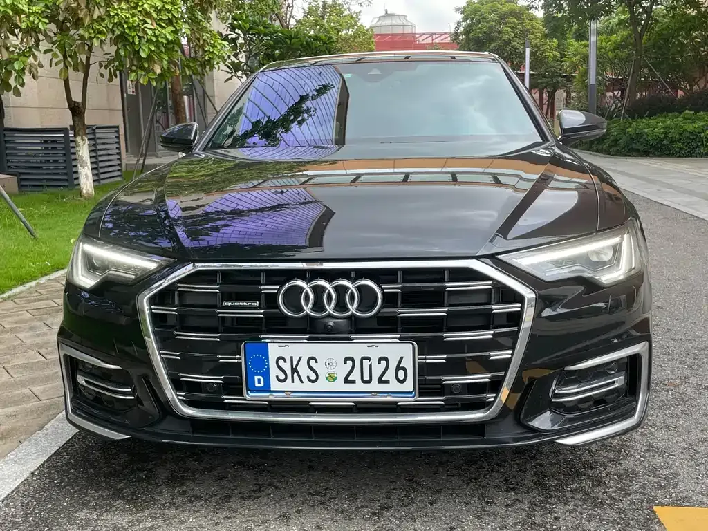 Audi A6L — фото 9