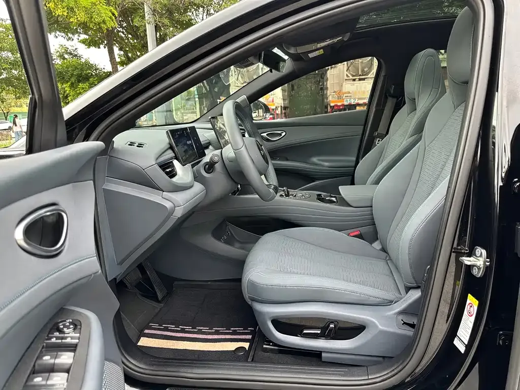 BYD Seal 06GT — фото 3