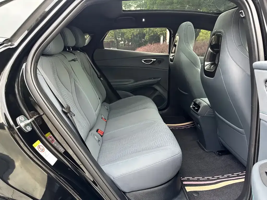 BYD Seal 06GT — фото 2