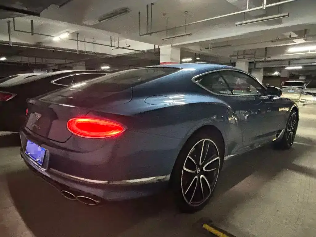 Bentley Continental — фото 4