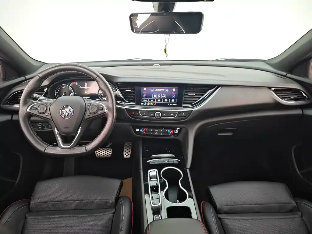 Buick Regal — фото 9