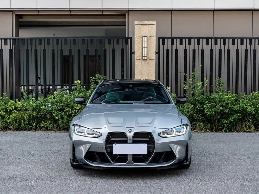 BMW M4 — фото 10