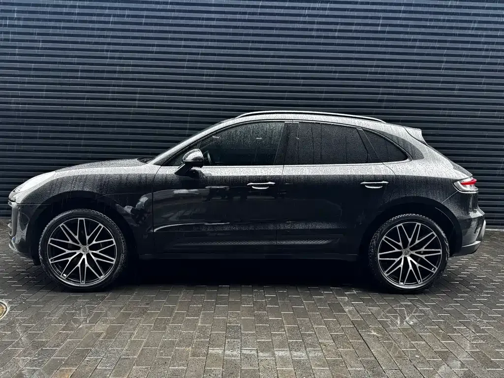Porsche Macan — фото 7