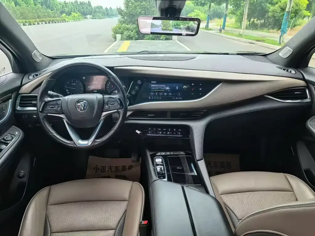Buick Enclave — фото 2
