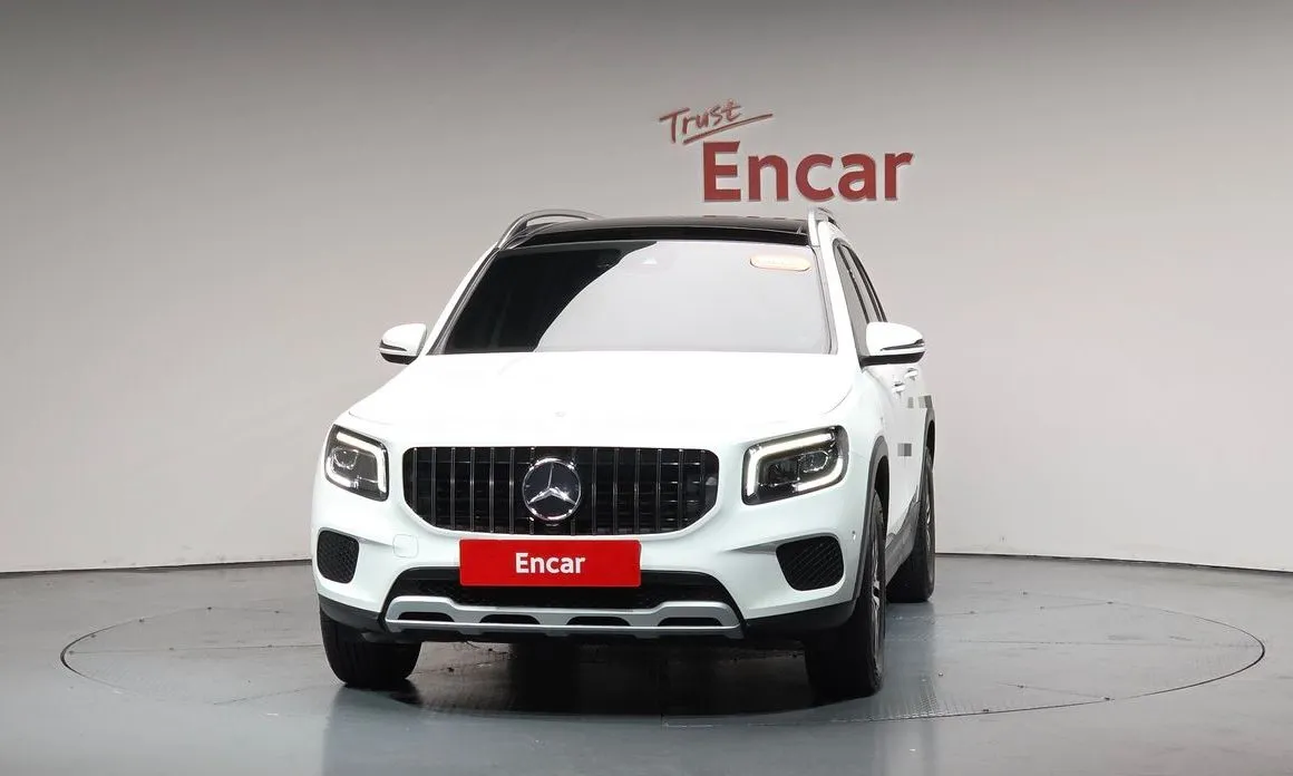Mercedes-Benz GLB-Class — фото 2