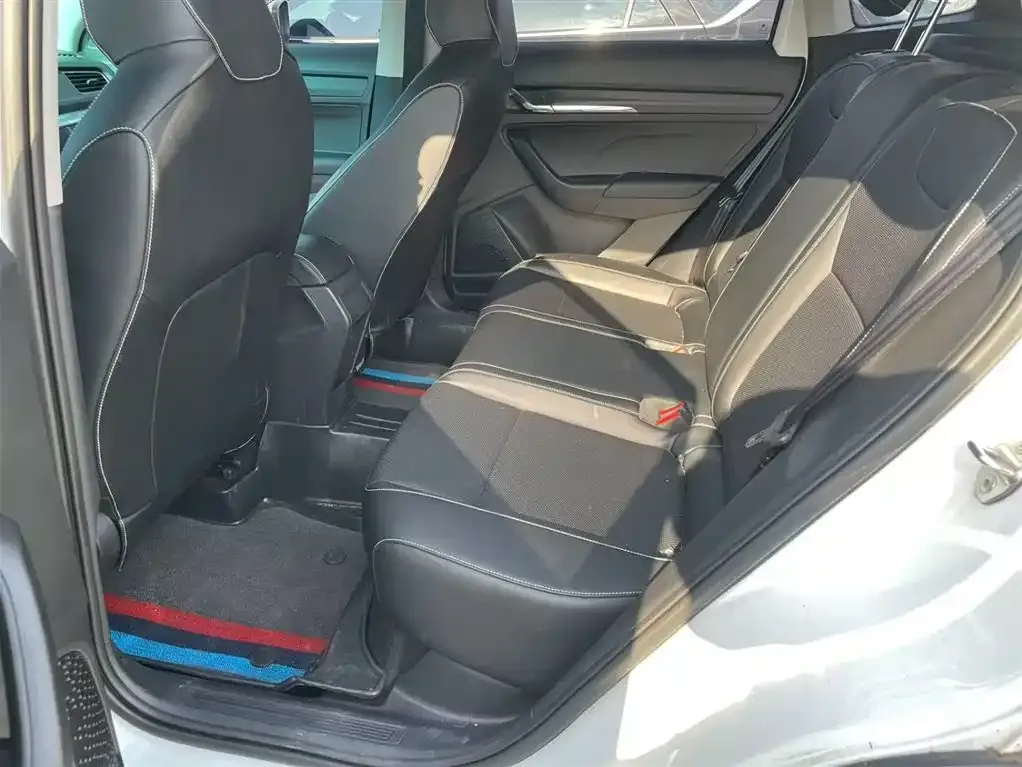 Skoda Kamiq 2024 из CN, фото 8