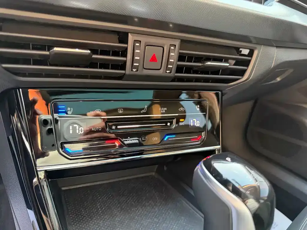 Volkswagen Passat — фото 6