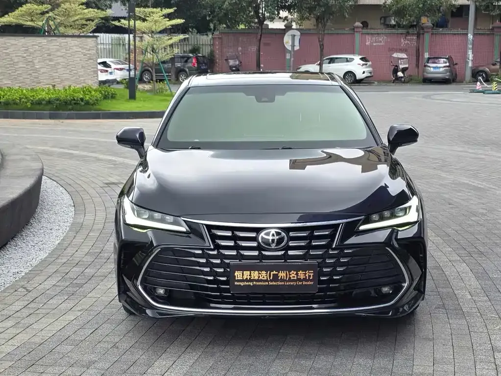 Toyota Avalon — фото 5