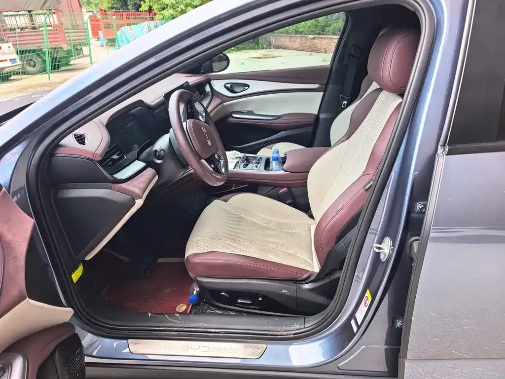 BYD Seal 07 DM-i — фото 7
