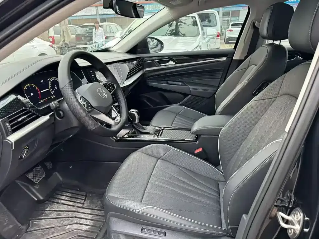 Volkswagen Passat — фото 7