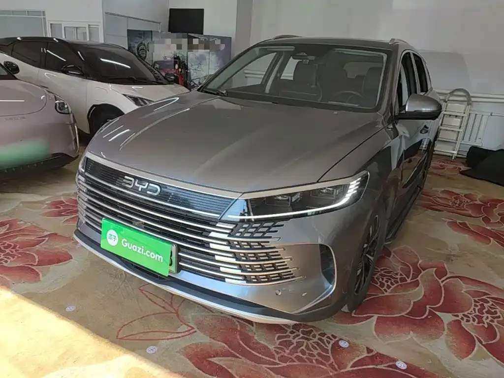 BYD Seal 05 DM-i — фото 10