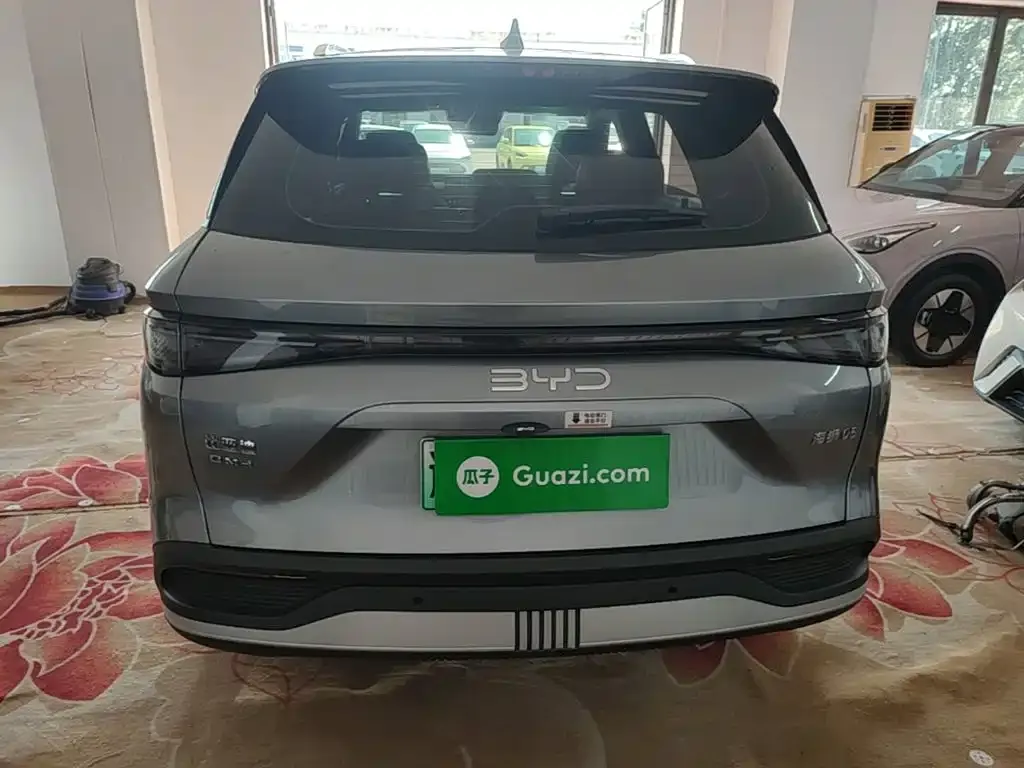 BYD Seal 05 DM-i — фото 7