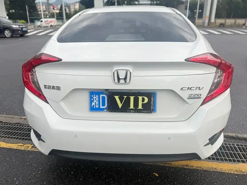 Honda Civic — фото 4
