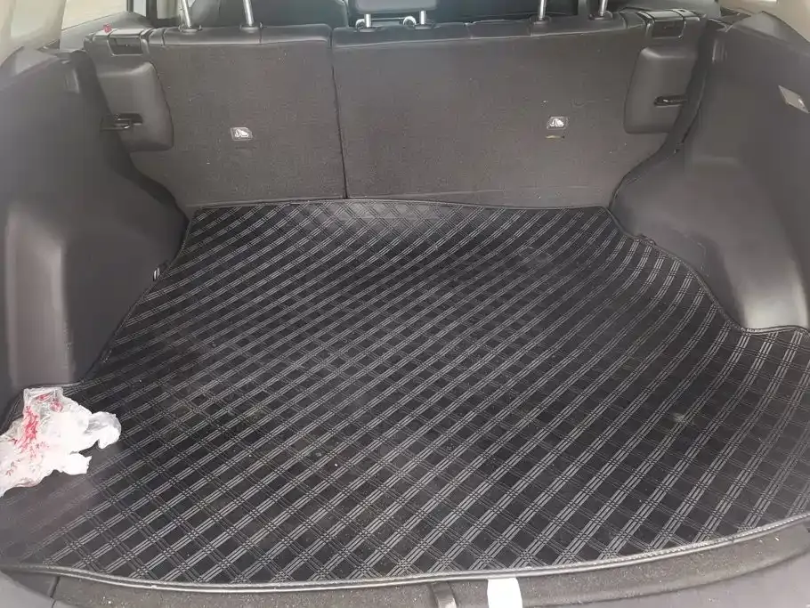 Toyota RAV4 — фото 7