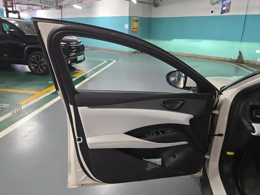 BYD Seal 06 — фото 10