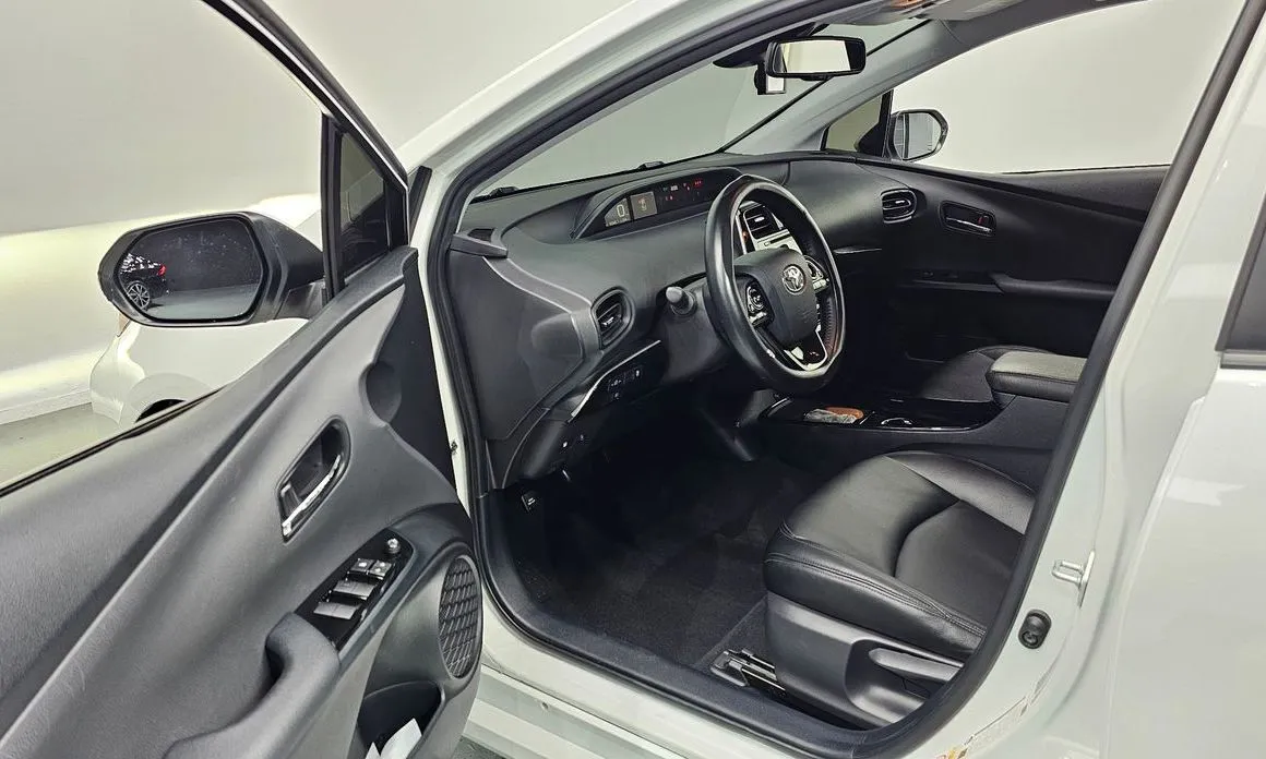Toyota Prius 2022 из KR, фото 7