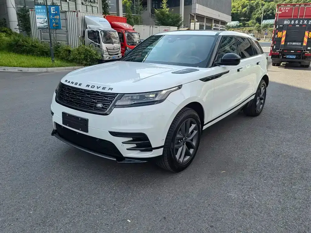 Land Rover Velar — фото 1