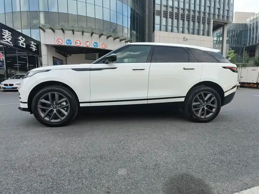 Land Rover Velar — фото 10