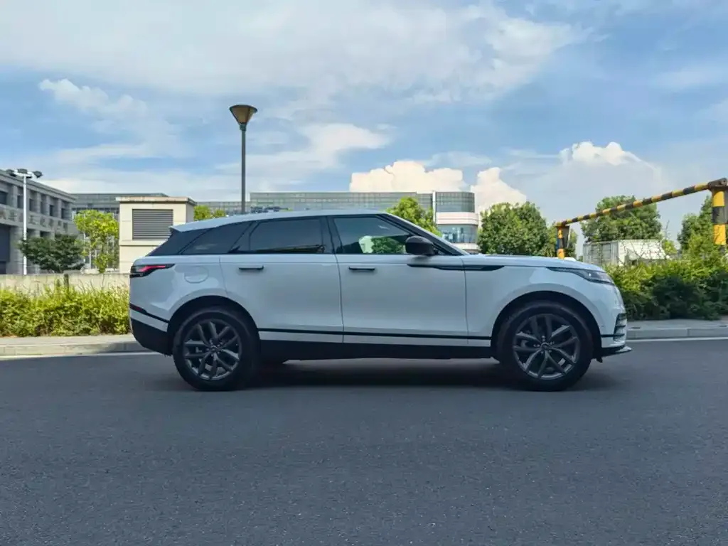 Land Rover Velar — фото 4