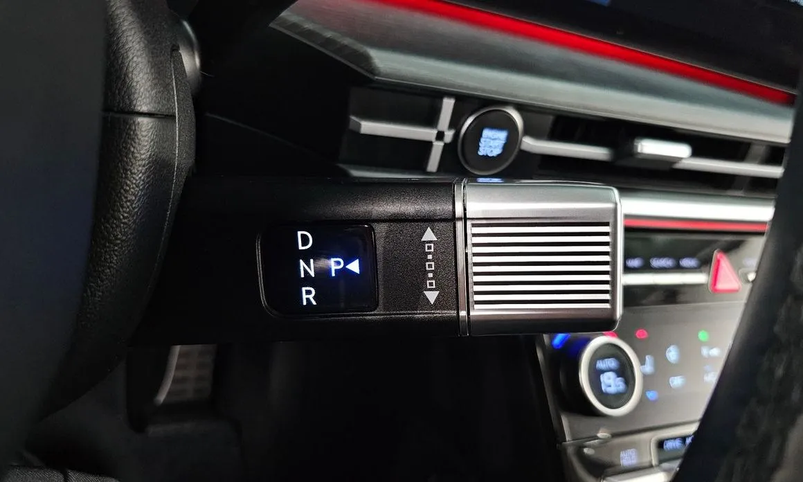 Hyundai Santafe — фото 4