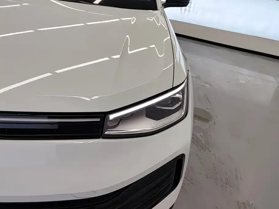 Volkswagen Tharu — фото 9