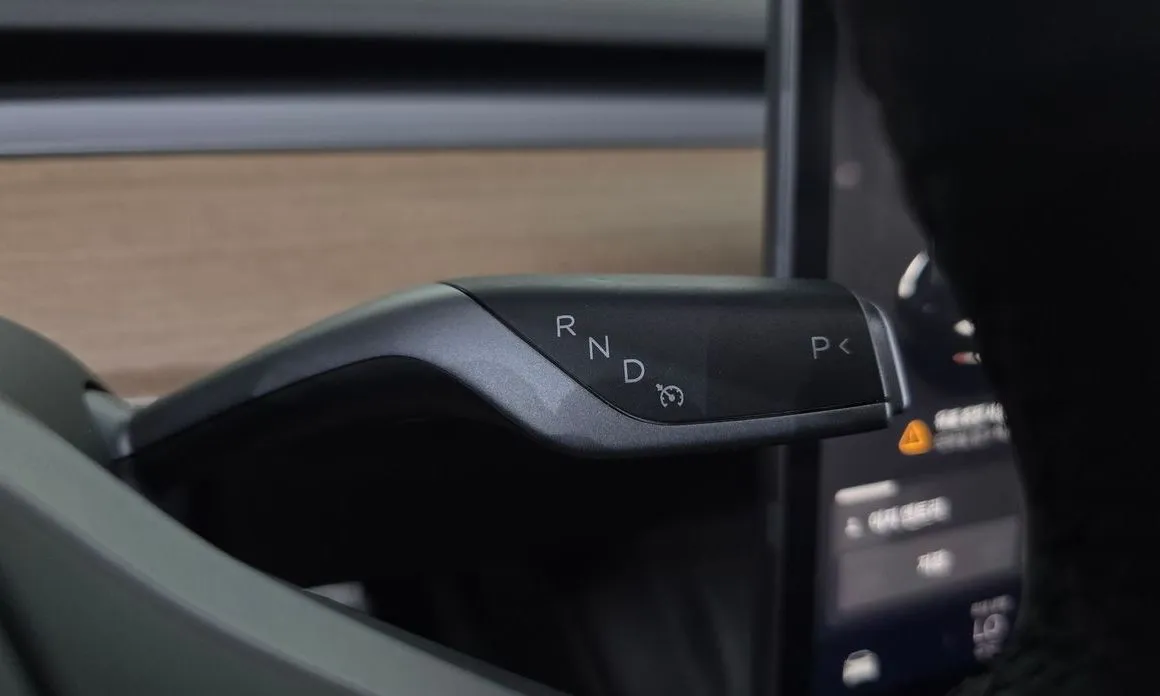 Tesla Model 3 2022 из KR, фото 8