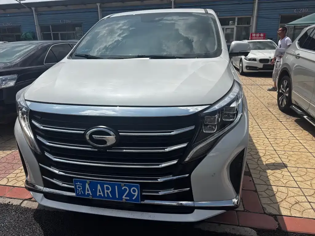 GAC Motor Trumpchi M8 — фото 9