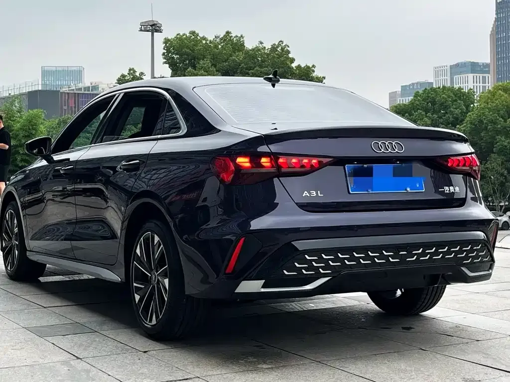 Audi A3 — фото 8