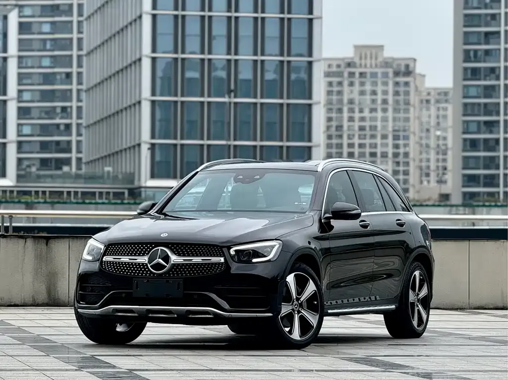 Mercedes-Benz GLC — фото 1
