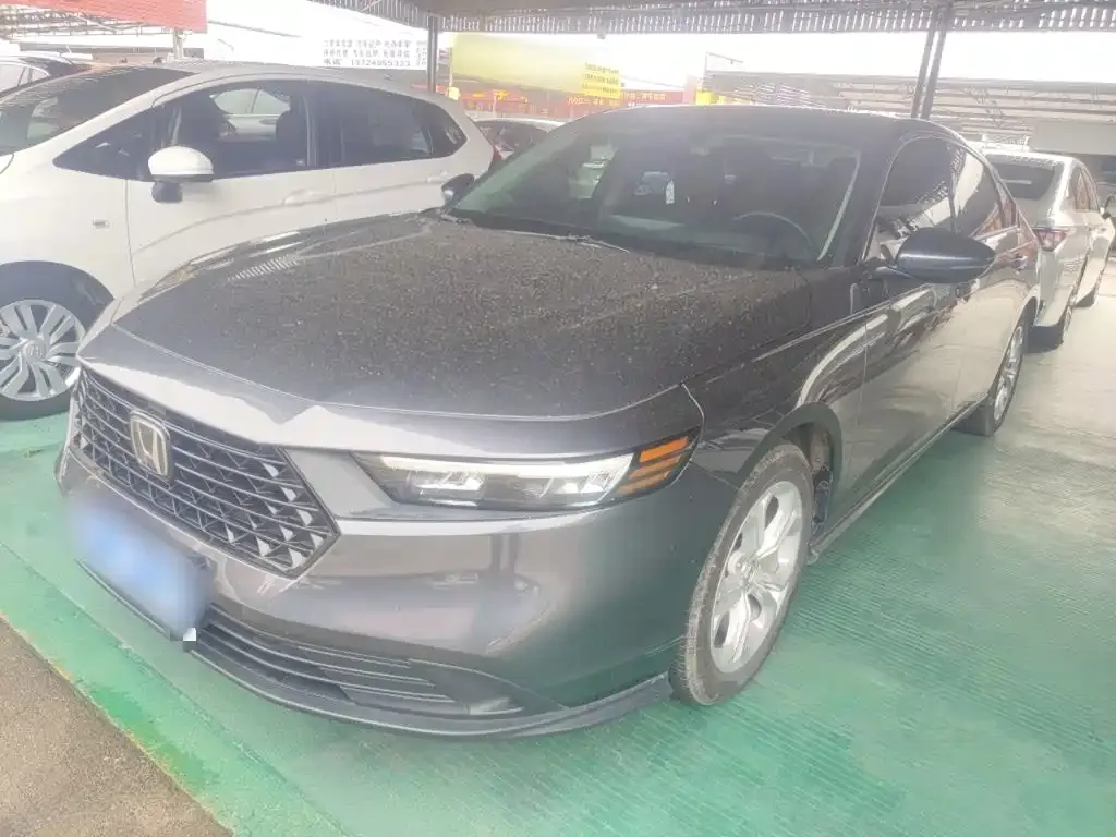Honda Accord — фото 1