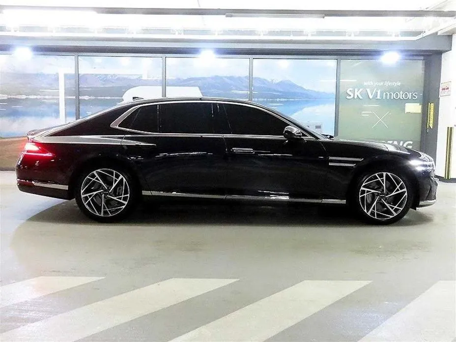 Genesis G90 — фото 9