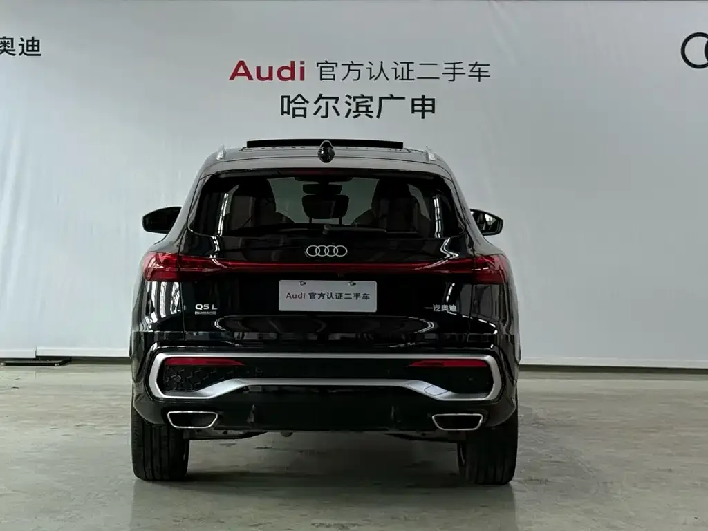 Audi Q5L — фото 3