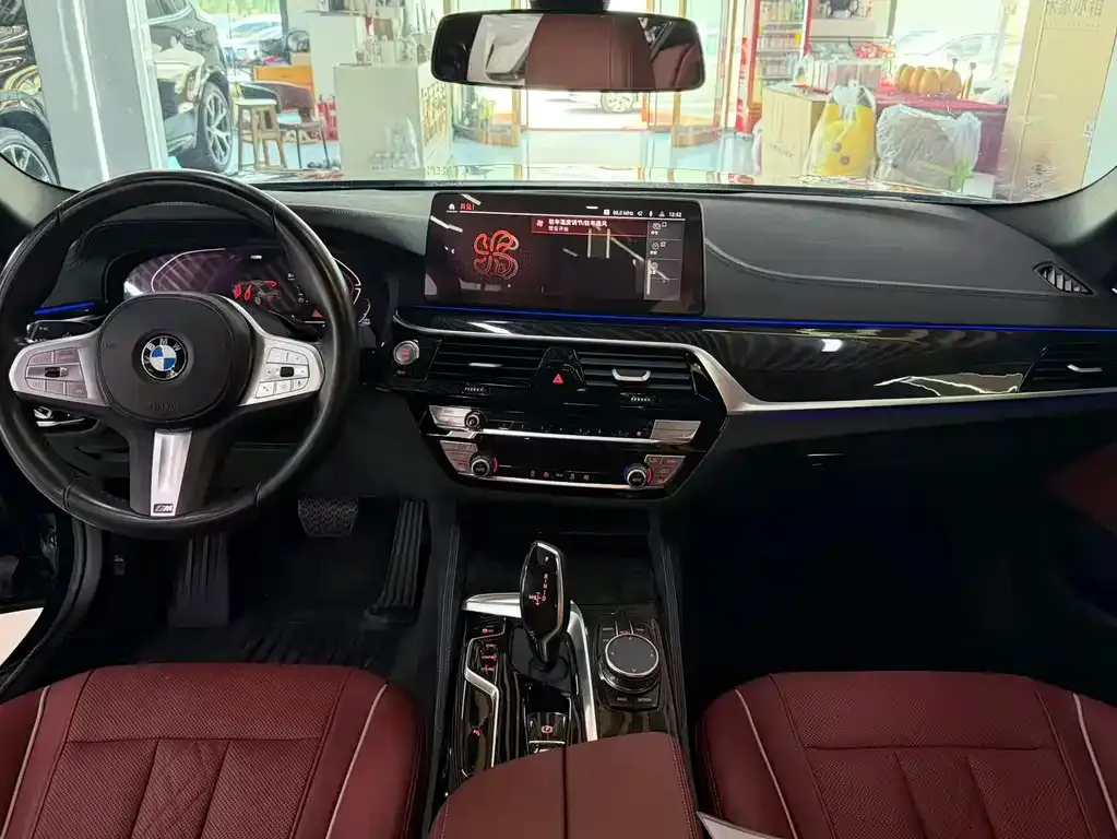 BMW 5 Series — фото 4