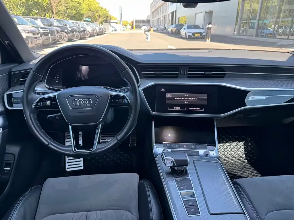 Audi A6L 2022 из CN, фото 4
