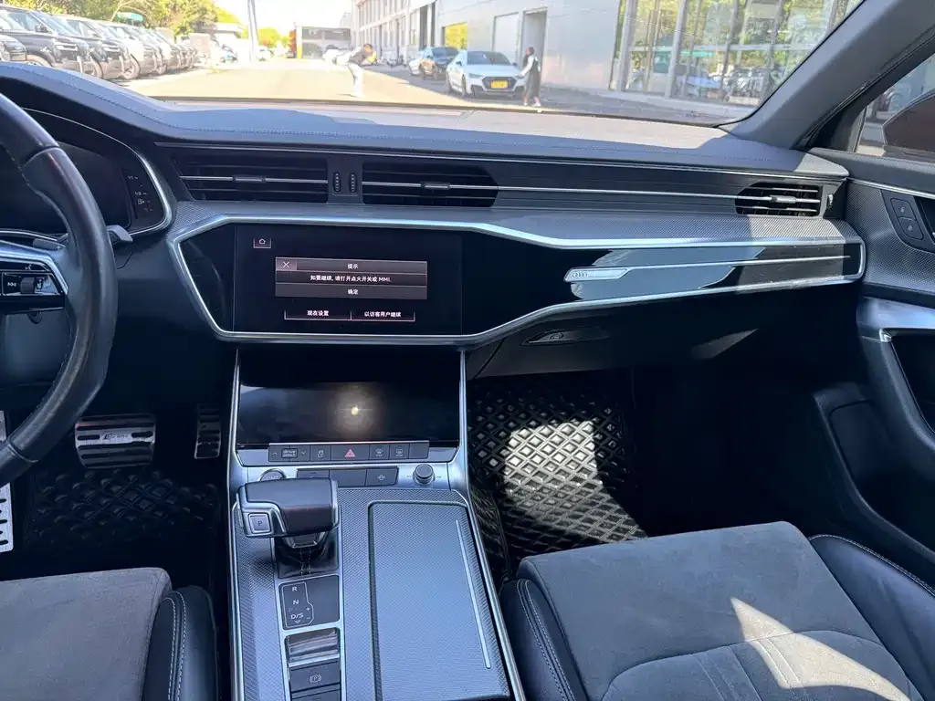 Audi A6L 2022 из CN, фото 7