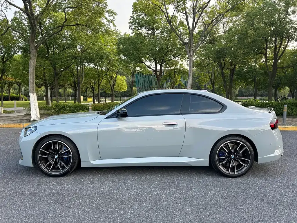 BMW M240i — фото 10