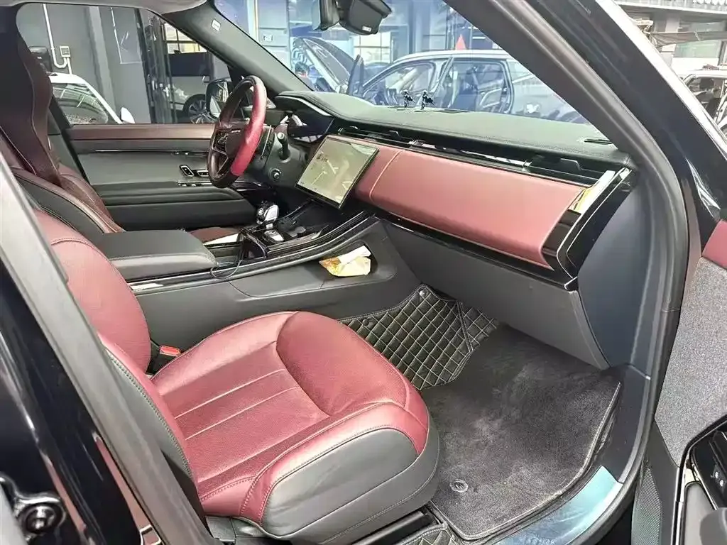 Land Rover Sport 2024 из CN, фото 2