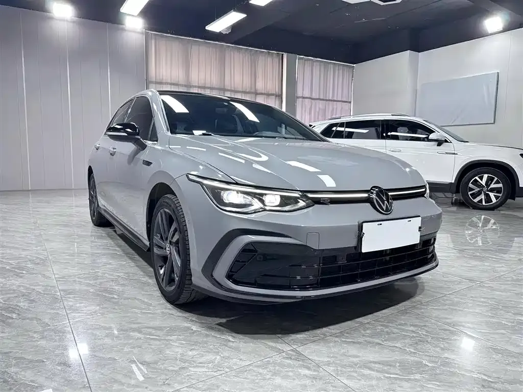 Volkswagen Golf — фото 5