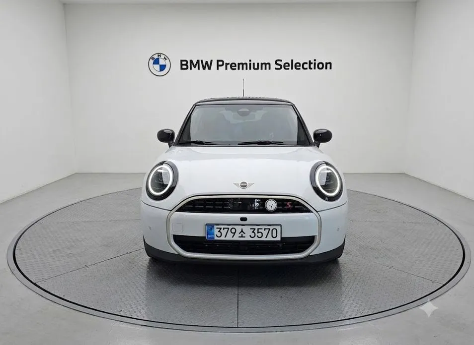 Mini Cooper 2025 из KR, фото 2