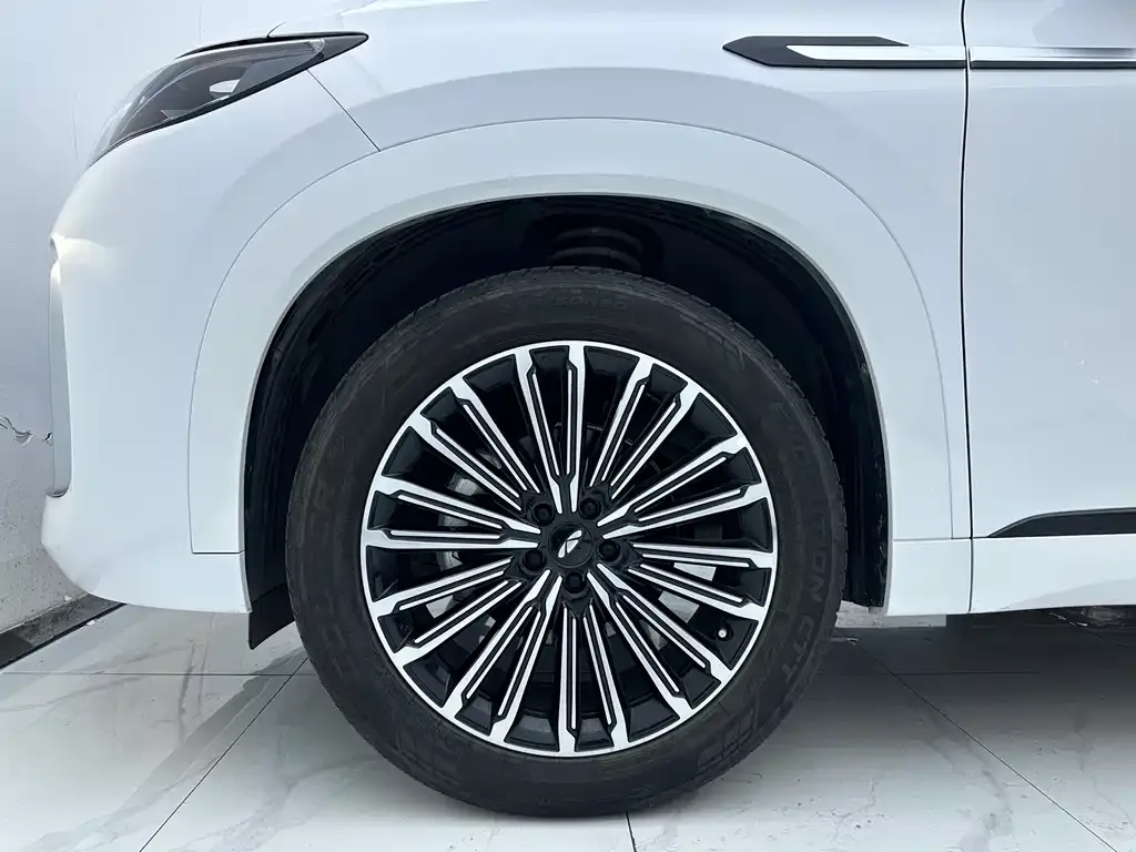 Chery Tiggo 9 — фото 7