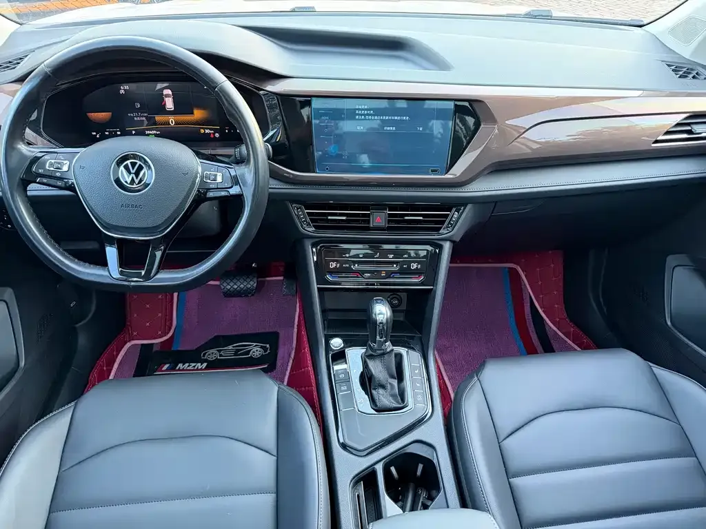 Volkswagen Tharu — фото 2