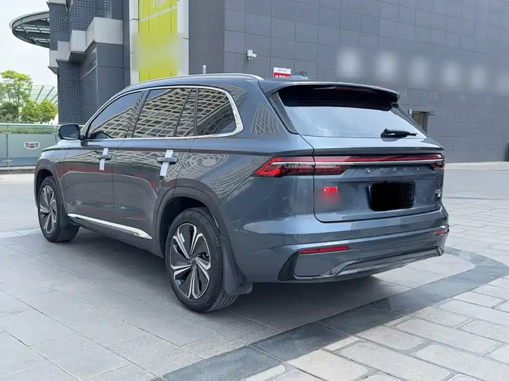Geely Xingyue L — фото 7