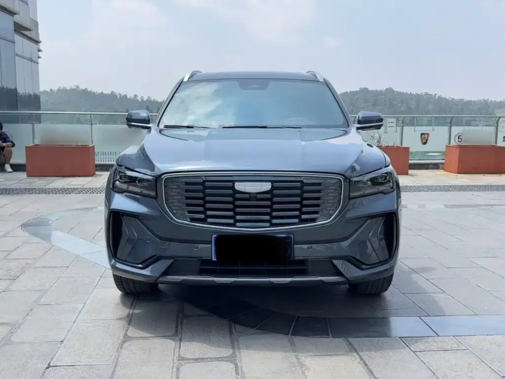 Geely Xingyue L — фото 9