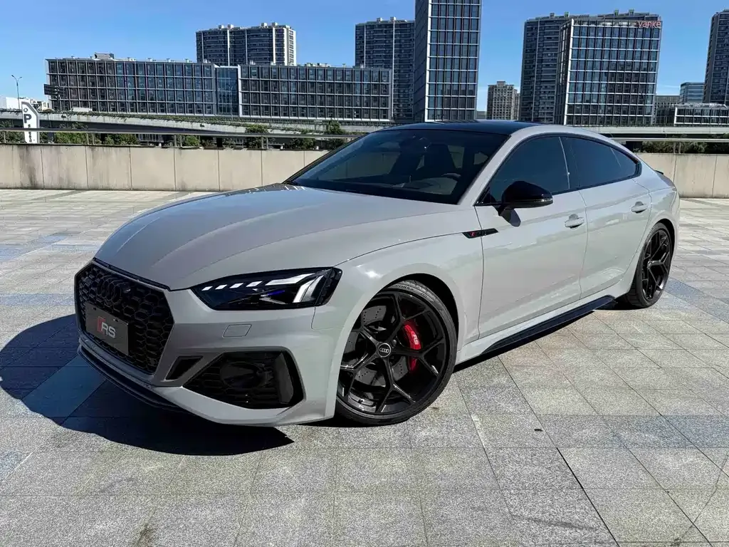 Audi RS 5 — фото 1