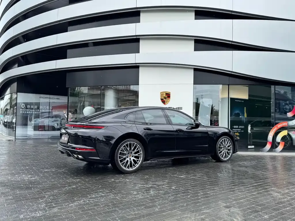 Porsche Panamera — фото 4