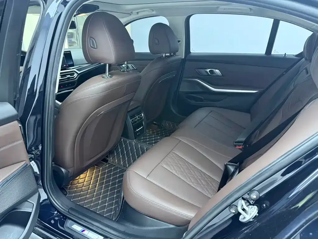 BMW 3 Series — фото 10
