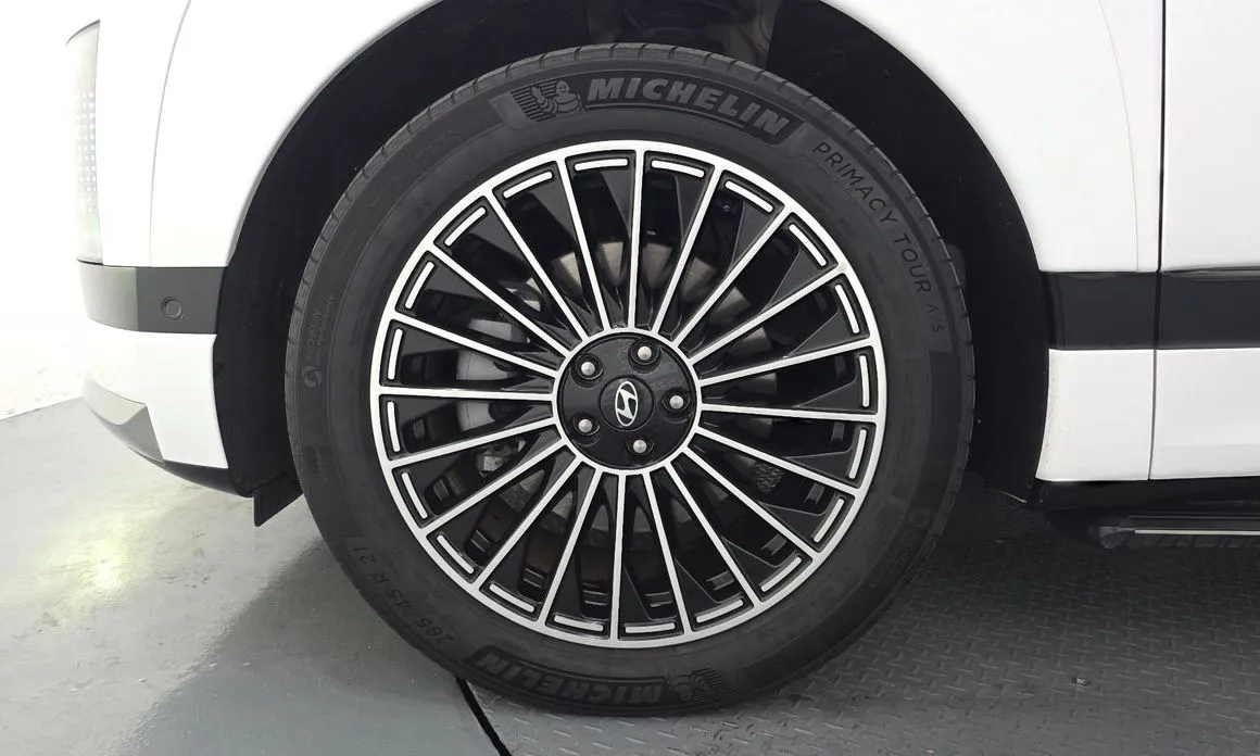 Hyundai Ioniq9 — фото 5